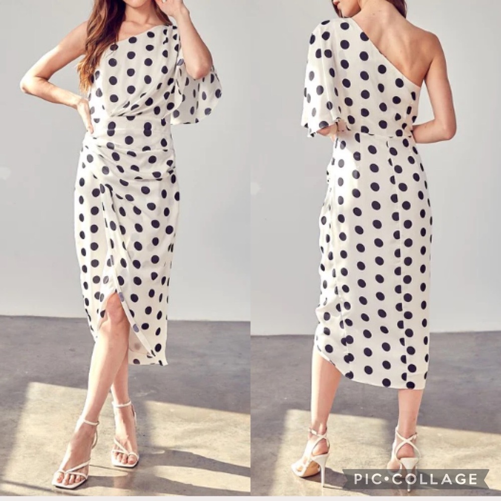 Sold! 🎈One shoulder Polka dot midi dress size M